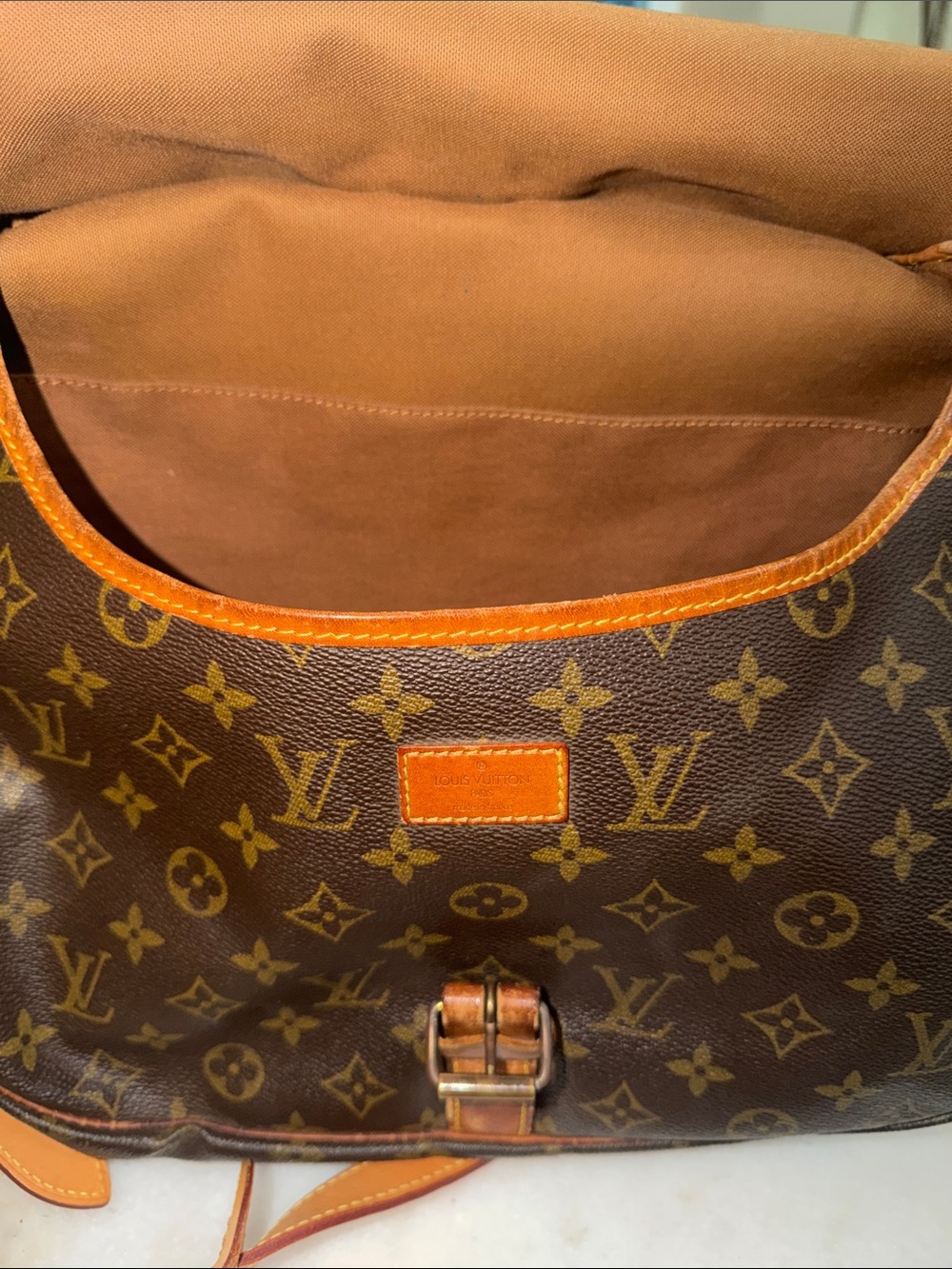 Louis Vuitton Monogram Canvas Messenger Bag - Picture 13 of 17